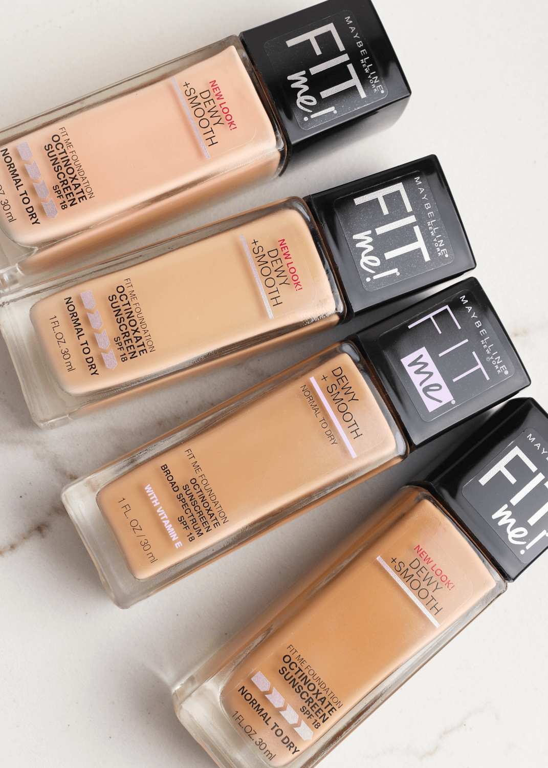 Base de maquillaje Fit Me Dewy & Smooth 30ml
