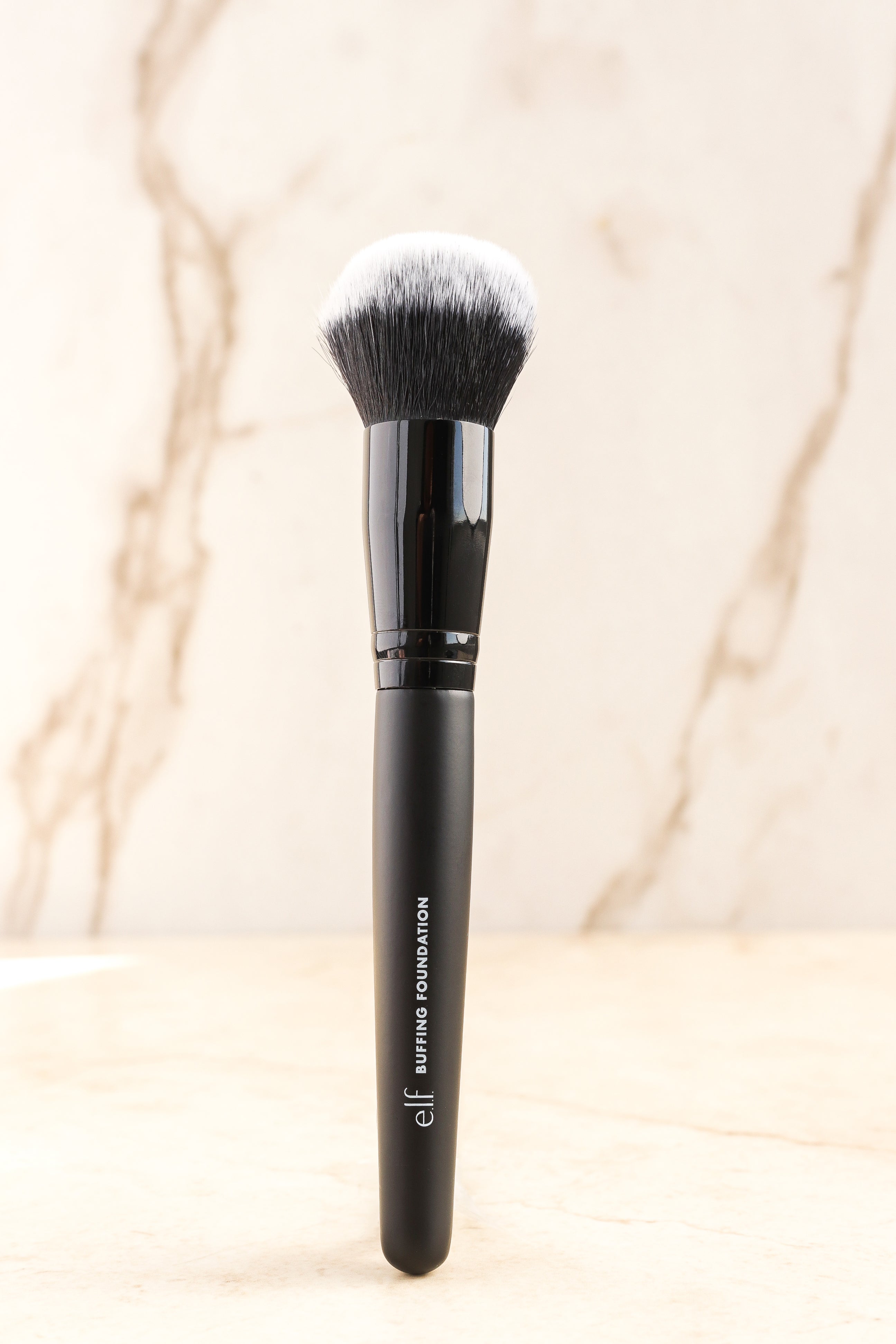 Buffing Foundation Brush ROMANA